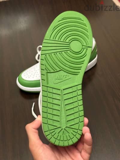 New  nike jordan 1 low green