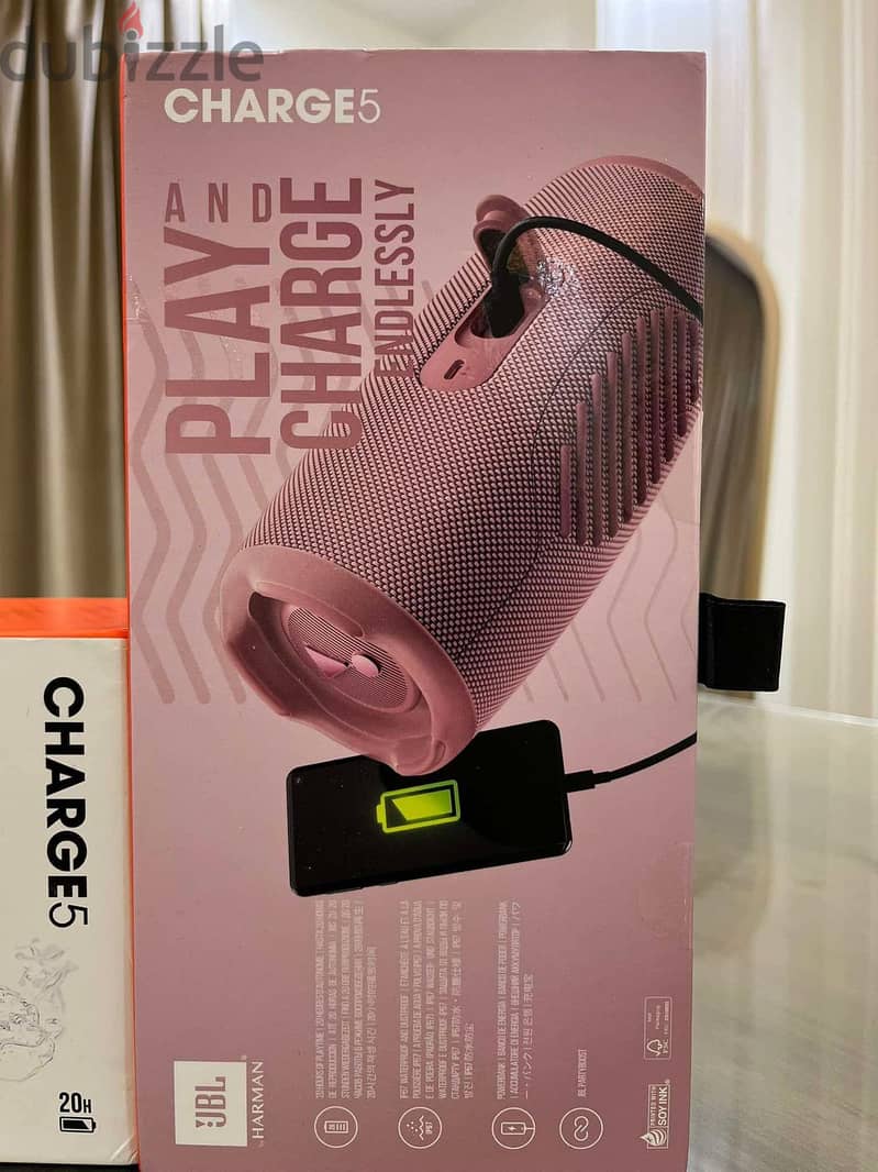 NEW JBL charge 5 sealed 2