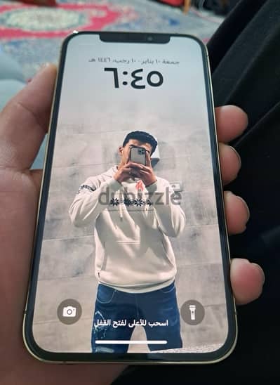 آيفون 12pro