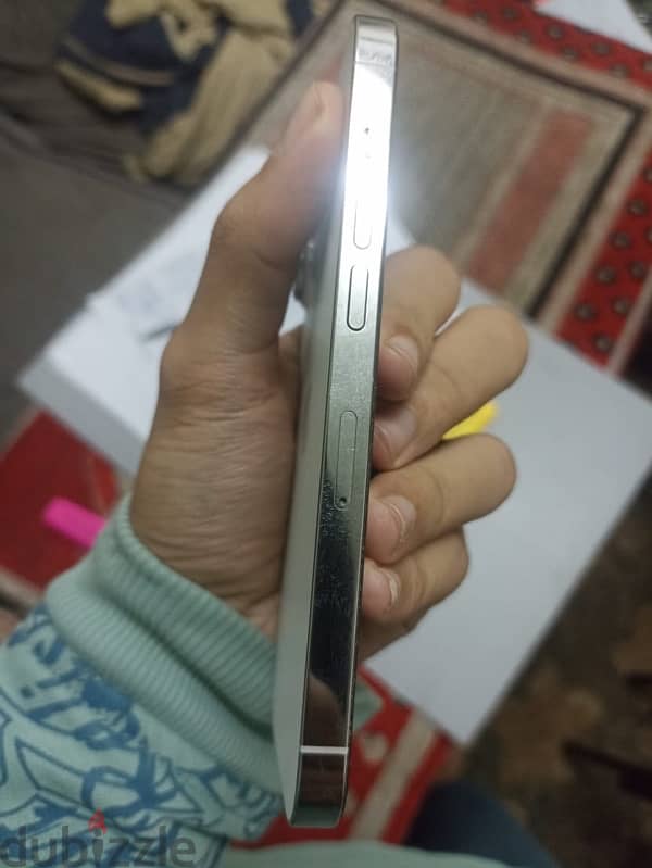 بطاريه 97 في حاله ممتازه لسرعه البيع نسخه الشريحتين IPhone 14 Pro 9