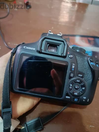 Canon 2000D+ فلاش 560