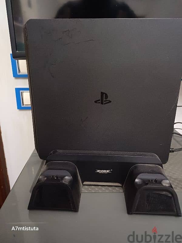 PS4 slim 1TB معدل بحاله جيده جدا 7