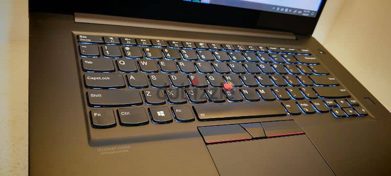 Lenovo ThinkPad P1 Touch 4K 1