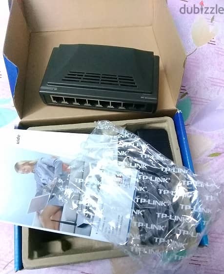 سويتش TP-LINK 8 Port 2