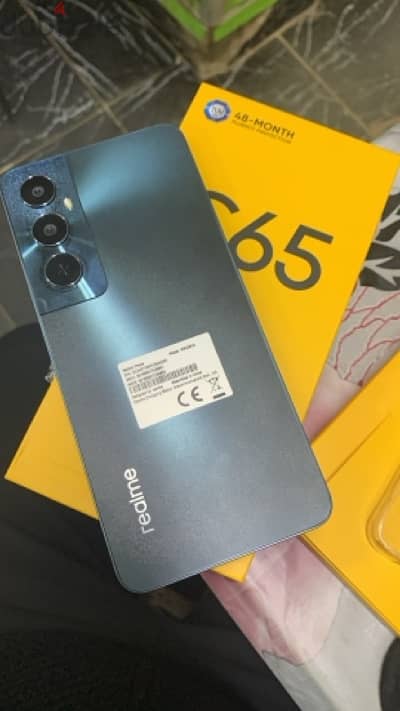 REALME C65