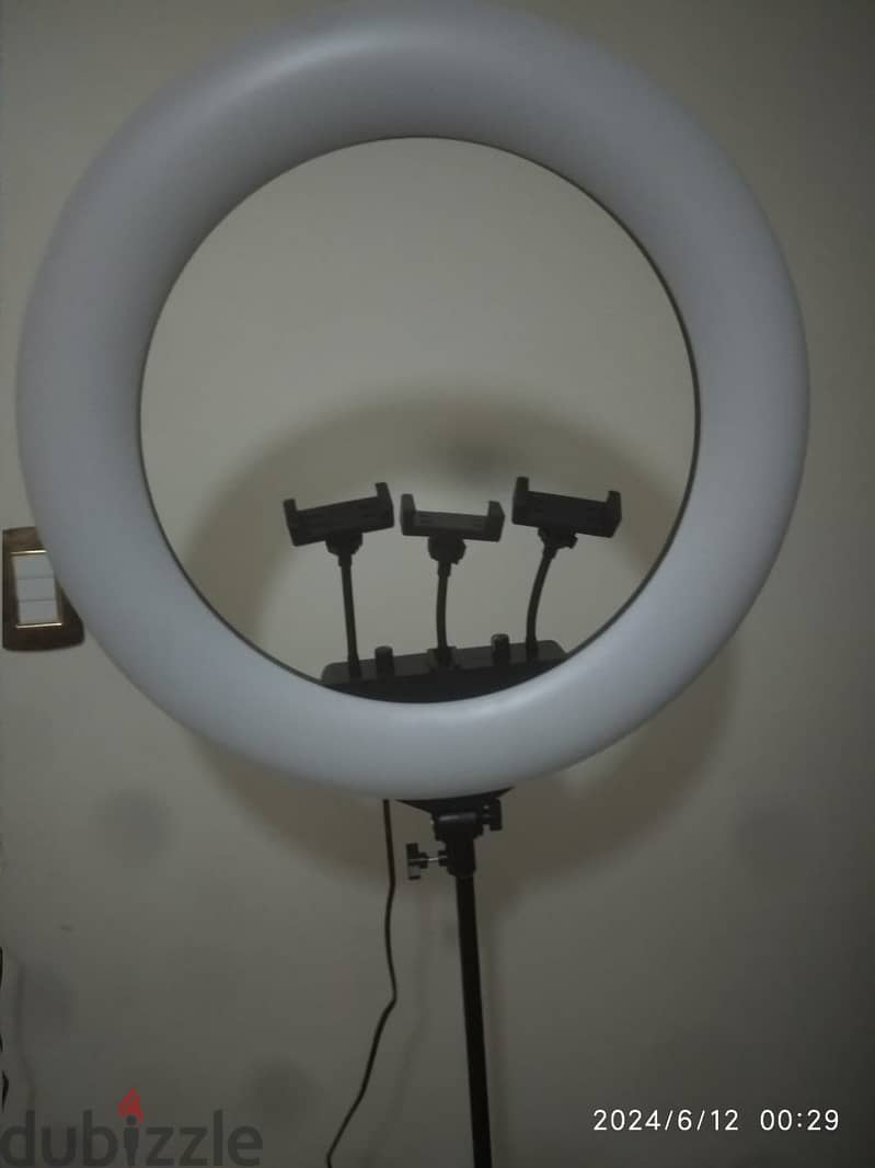 Ring light - 21  +  Tripod 1