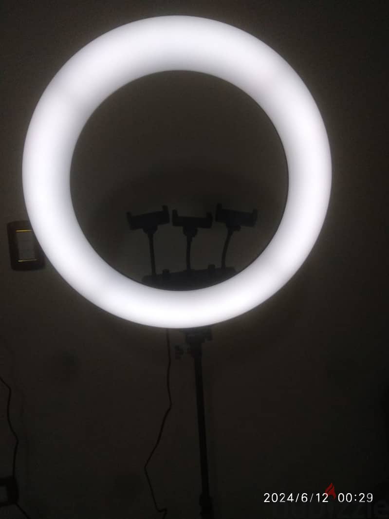 Ring light - 21  +  Tripod 2