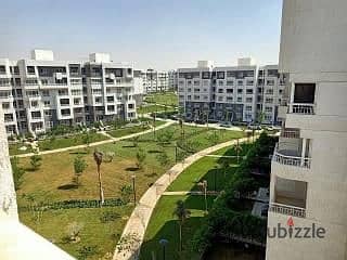 The lowest down payment in Madinaty and the lowest total installments, old contract, 80-meter apartment in B14, fourth floor, with an open view,