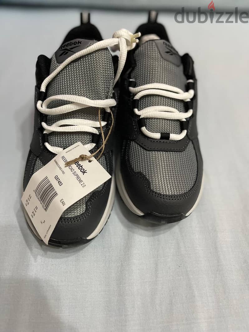 Reebok shoes size 33 new 0