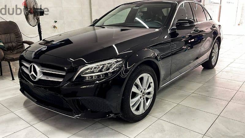 Mercedes Benz C180 2019 Avant-Garde  بانوراما  فابريكة بالكامل  وكيل 0