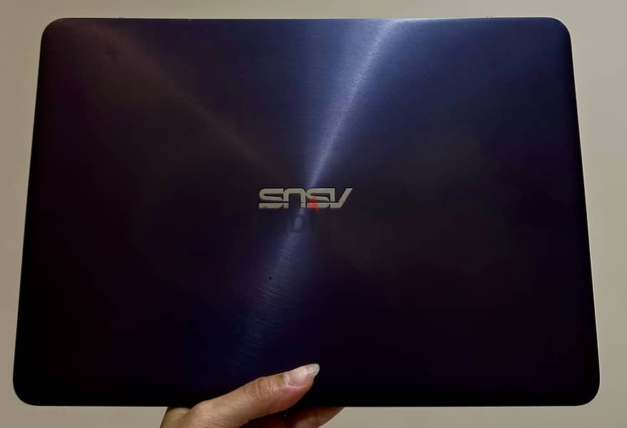 Asus Zenbook UX305 Ultra Slim - as new 1