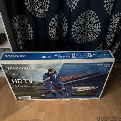 SAMSUNG 32 Inch HD TV