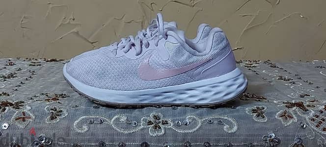 Nike shos original size 37 for woman