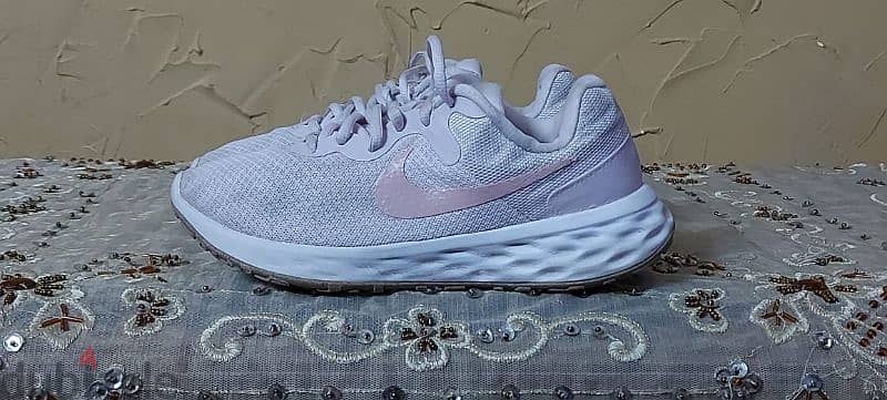 Nike shos original size 37 for woman 0