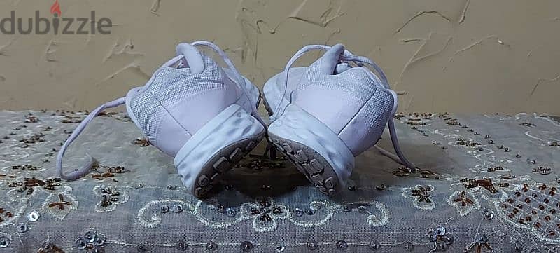 Nike shos original size 37 for woman 3