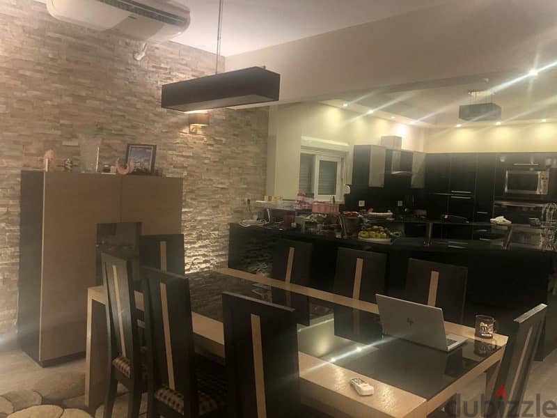 Modern Dinning Room for Sale 2