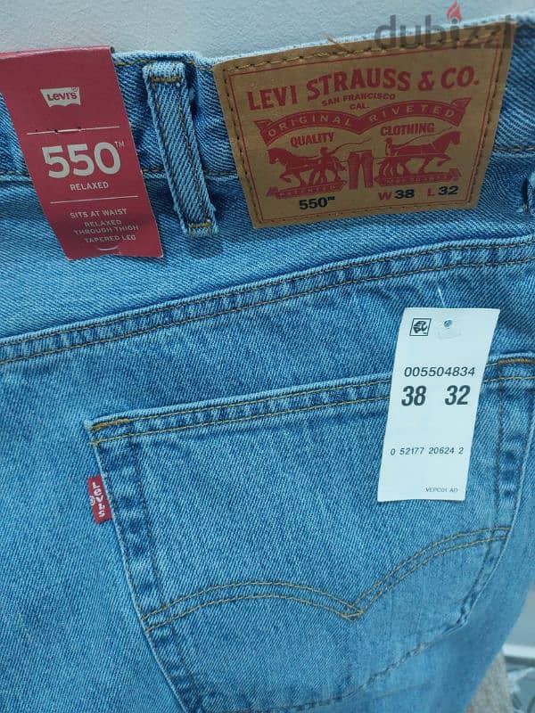 بطلون جينز ليفيس  Levis اصلي مقاس ٣٨ ازرق 0