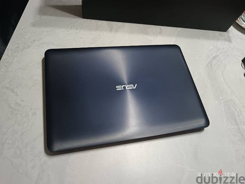 Asus laptop K556U core i5 2