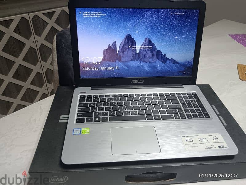 Asus laptop K556U core i5 4