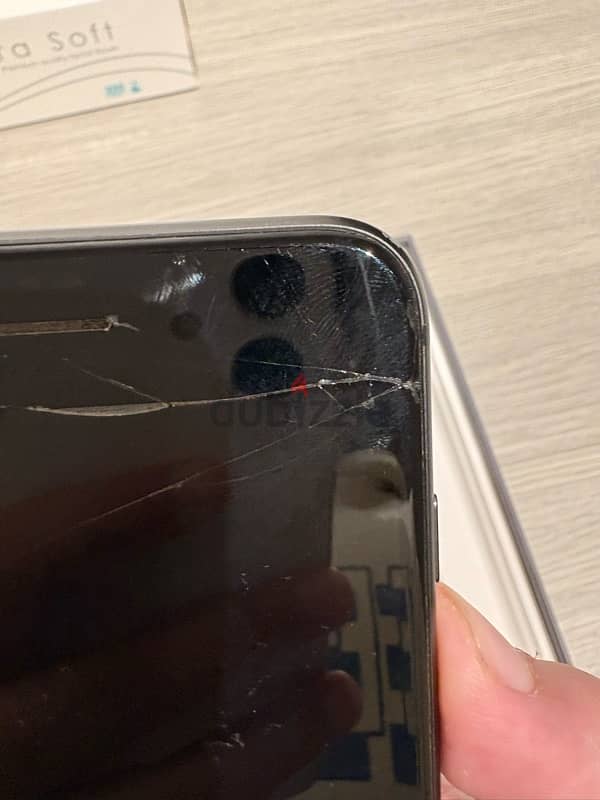 IPhone 8 Plus, broken screen, small back crack, battery service. 7