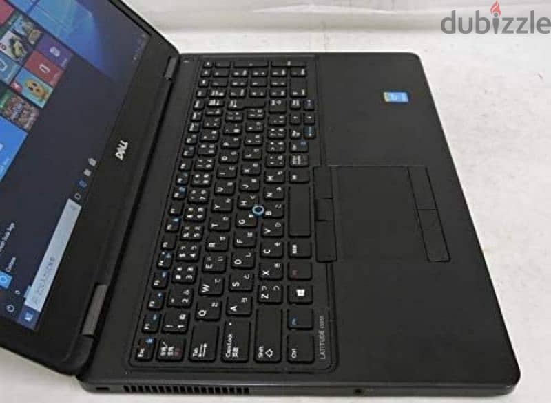 Laptop Dell core i7 7th 7820HQ ram8 15.6 inch 1