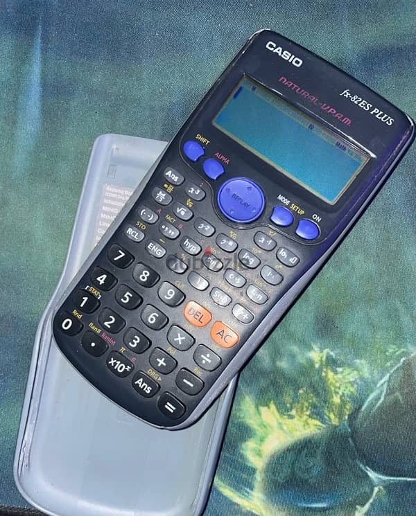 Casio Fx 82Es Plus  اله حاسبه كاسيو 0