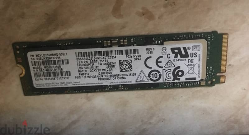 SSD  nvme  256 GB 0