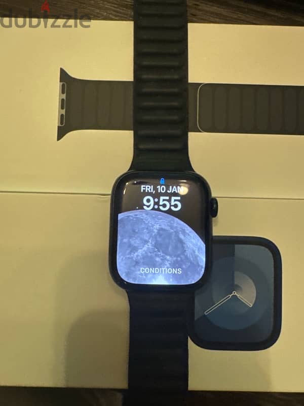 Apple watch series 9 45mm with original special strap 1