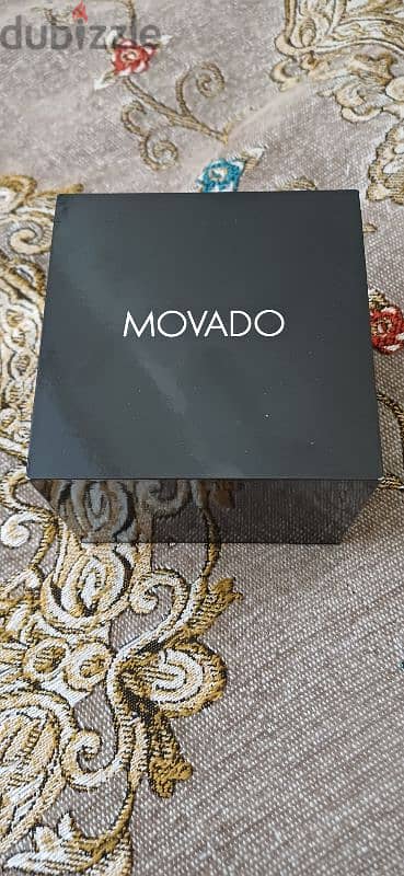 ساعة Movado Bold Connect 2.0