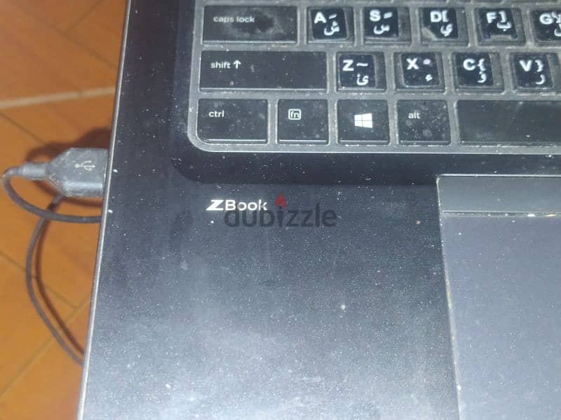 Zbook core i7 استعمال عشرة اشهر 1