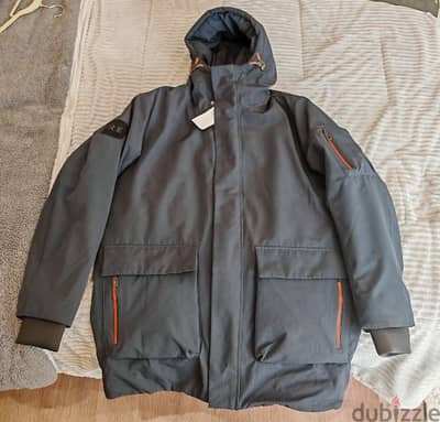 Reserved outdoor heavy jacket L سويتر چاكيت شتوى تقيل