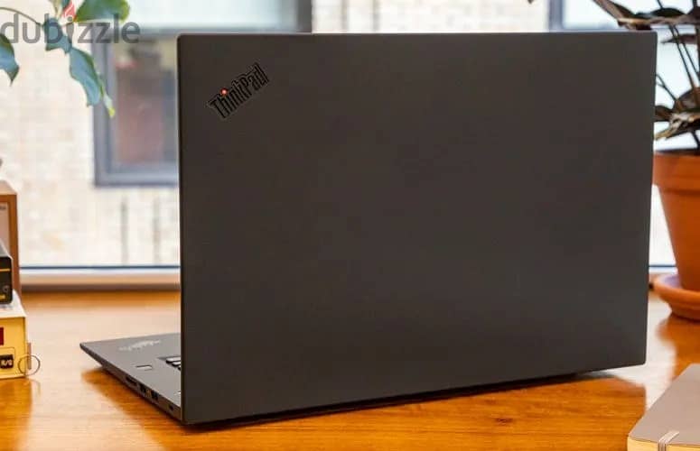 Lenovo Thinkpad P1 (i7-8TH) 2