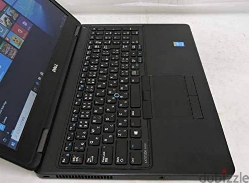 Laptop Dell core i7 7th 7820HQ ram8 15.6 inch 2