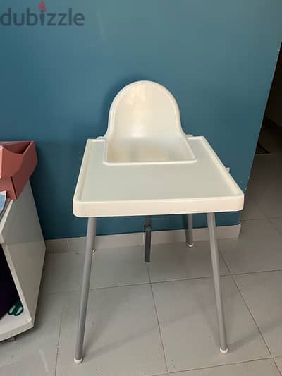 Ikea High Chair with Table - كرسي طعام للاطفال من ايكيا