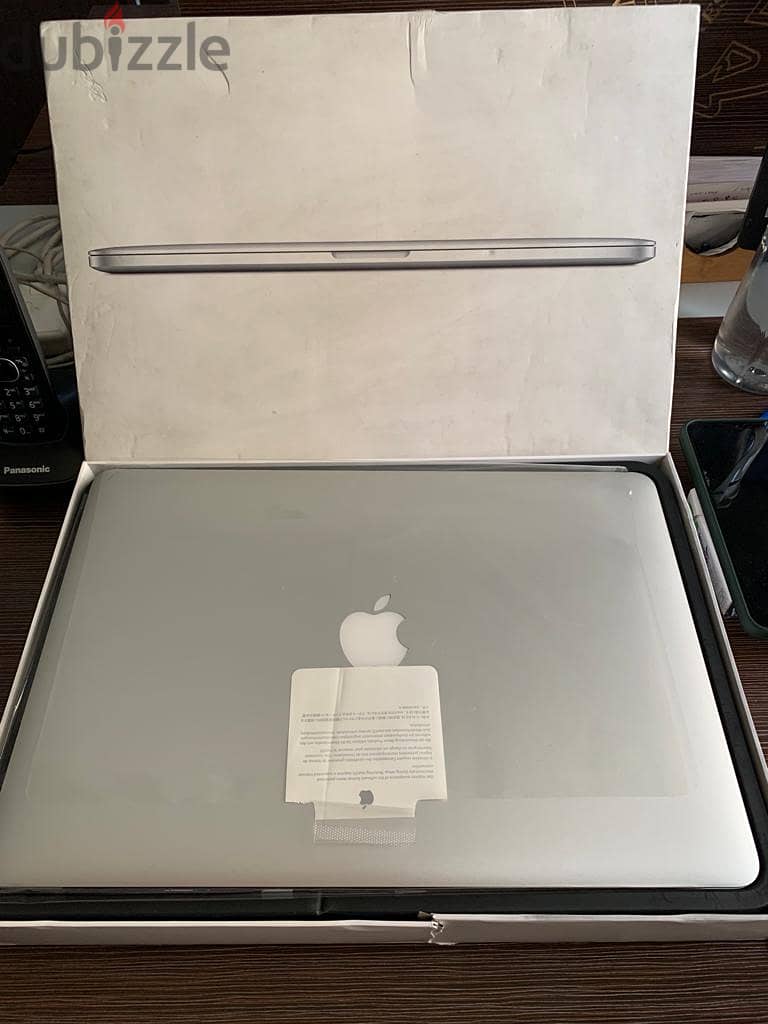 MacBook pro (Retina, 15-Inch, Mid 2015) 10