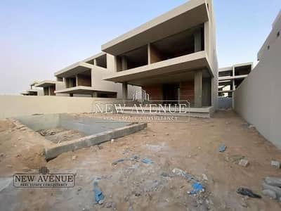 Villa Standalone instalment till 2030 - 5 Master Bedrooms - In Lake View Boutique new cairo