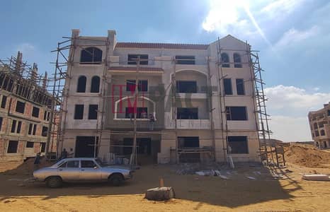 Apartment for sale next to Madinaty on Suez Road in Maadi area, with installments over the longest payment period, with the earliest delivery