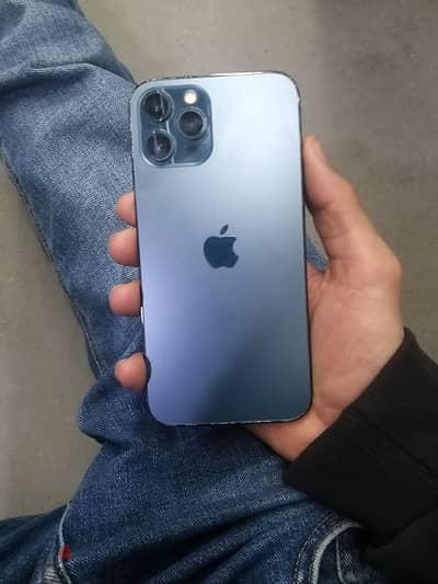 iPhone 12 pro max مقفول ايكلاود