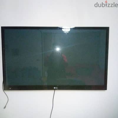 شاشة LG LCD 50 Inch