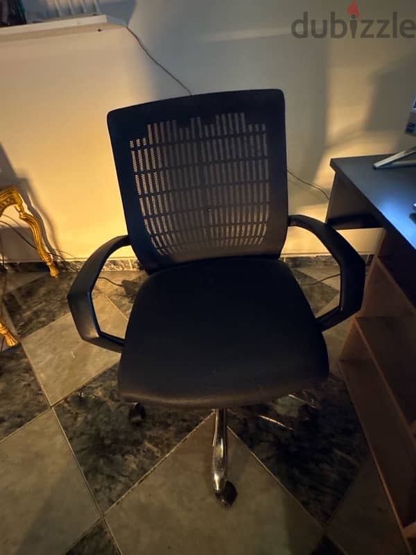 used office chair , كرسي مكتب مستعمل 0