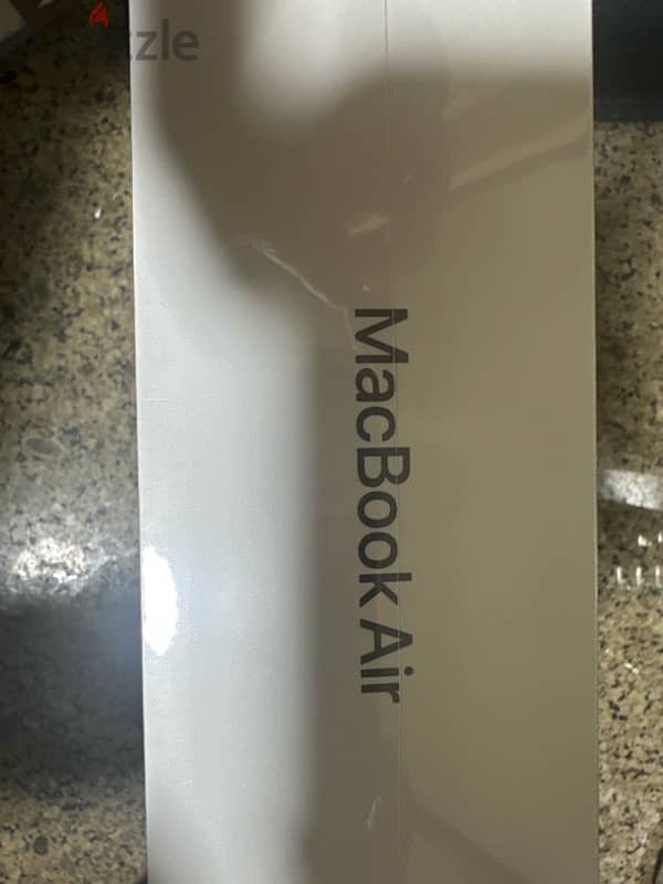 apple macbook air m1 لم يستخدم بعد 3