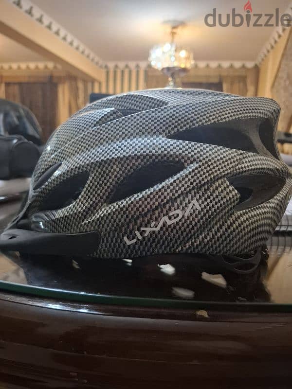 Carbon fiber lixada bicycle helmet 3