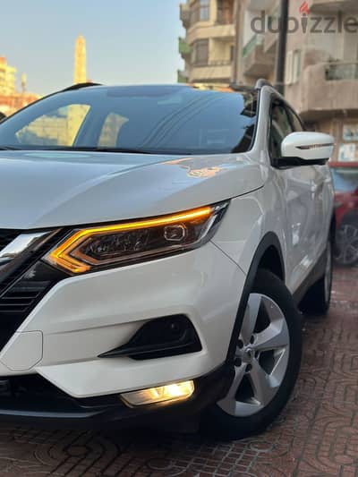 QASHQAI 2021 TEKNA 80000 km نيسان قشقاي هاي لاين تكنا 80 الف ك وكيل