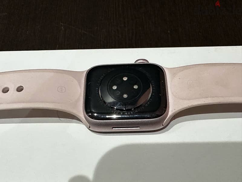 Apple Watch Series 9 - 41mm 6