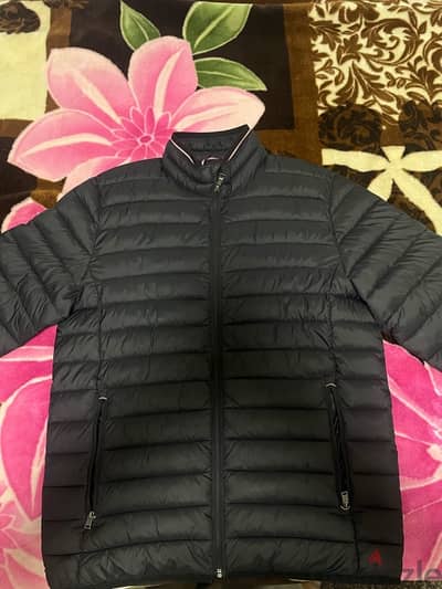 black puffer jacket