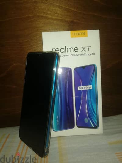 realme XT