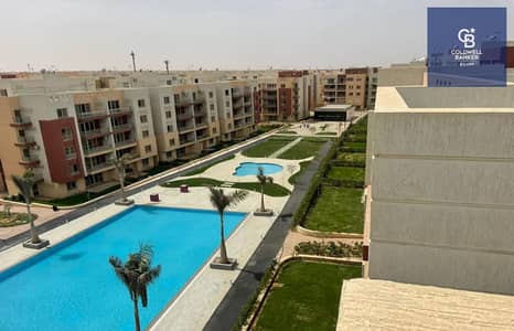 Apartment Ready to Move Very Prime Location At Compound Promenade New Cairo                        .