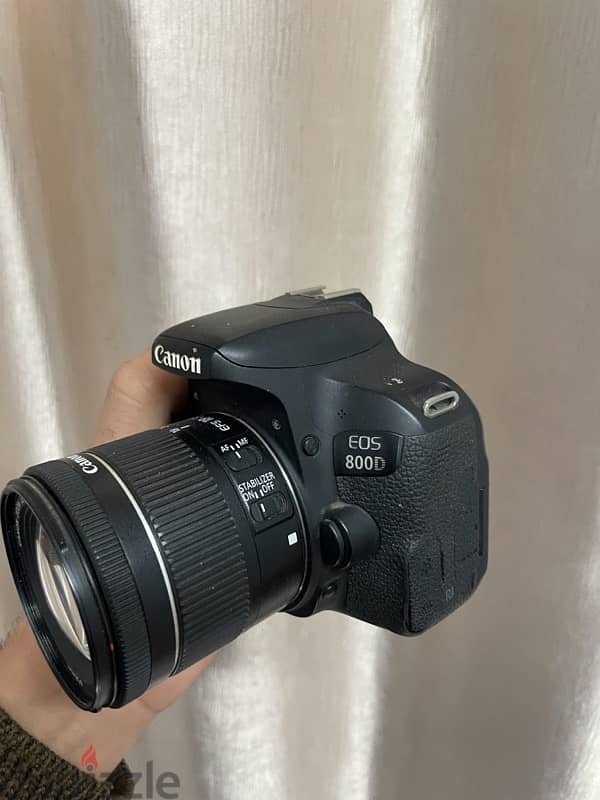 canon 800D + kit lens (very good condition) 1