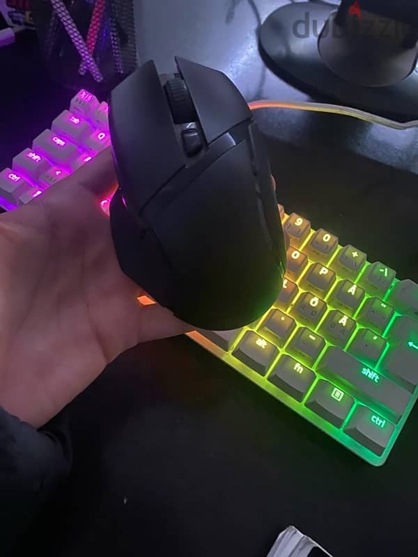 mouse razer basilisk x hyperspeed 0