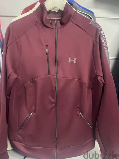 track suit underarmour